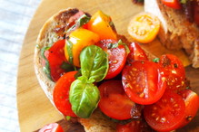 Bruschetta z pomidorami