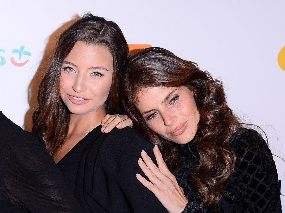 Julia Wieniawa, Weronika Rosati