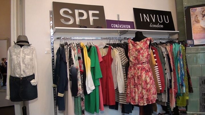 Trendy na sezon wiosna-lato 2013 z showroomu Khaki [video]