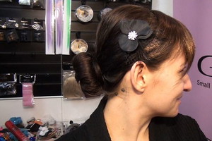 Elegancka fryzura na wielkie wyjście - video