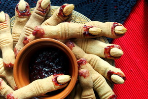Paluchy wiedżmy na Halloween