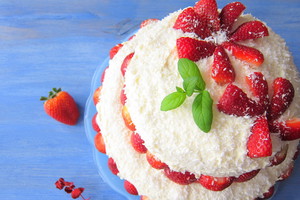 Truskawkowy tort marzenie