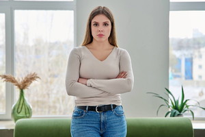 Marzyłam o sypialni w stylu japandi, ale mój mąż miał swoją wizję jak z PRL-