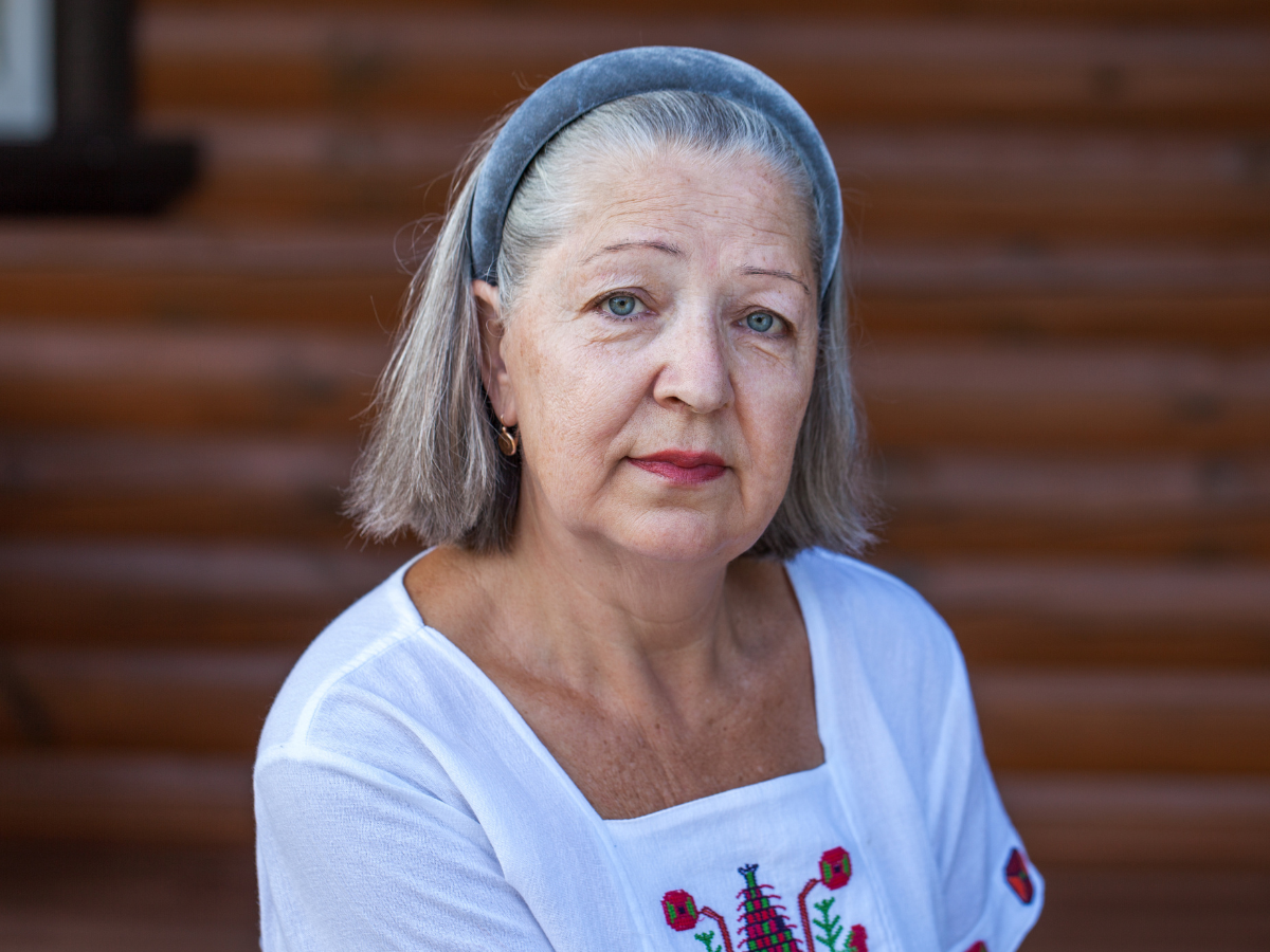 smutna kobieta
