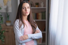 Mój mąż kazał mi iść do pracy, a potem miał pretensje za brak obiadu na stole