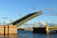sennik most zwodzony