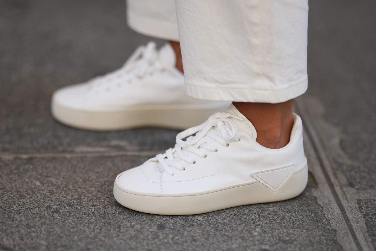 Sneakersy dla 70-latki