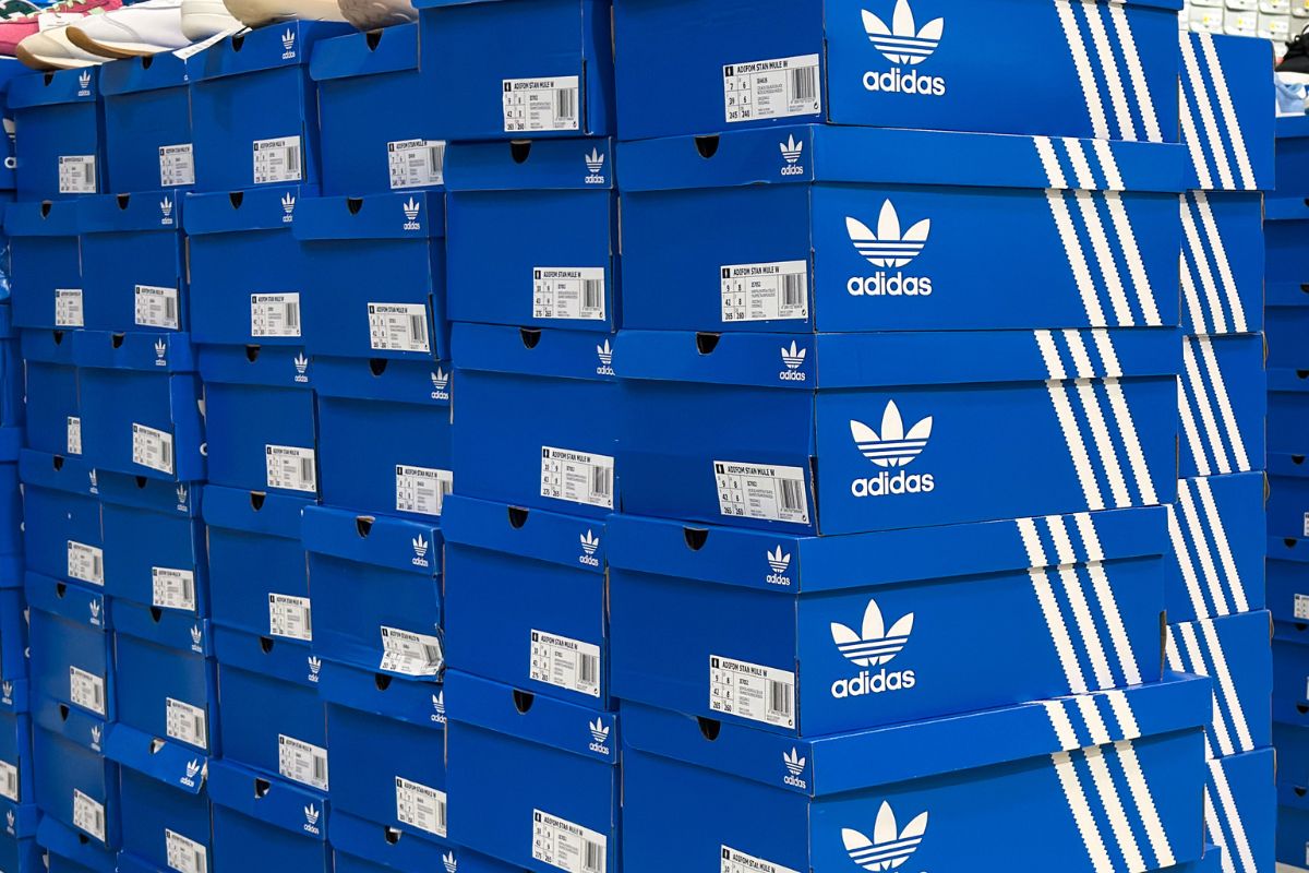 Adidas Samba na wyprzedaży