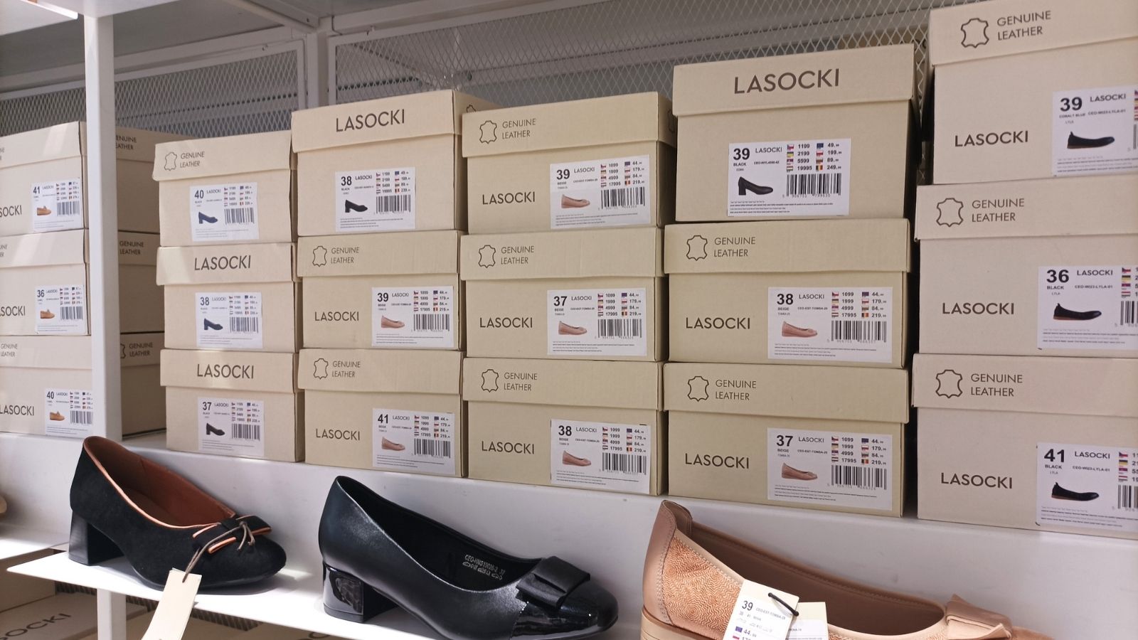 Czółenka Lasocki CCC
