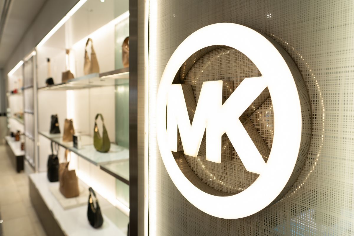 Torebka Michael Kors na wyprzedaży