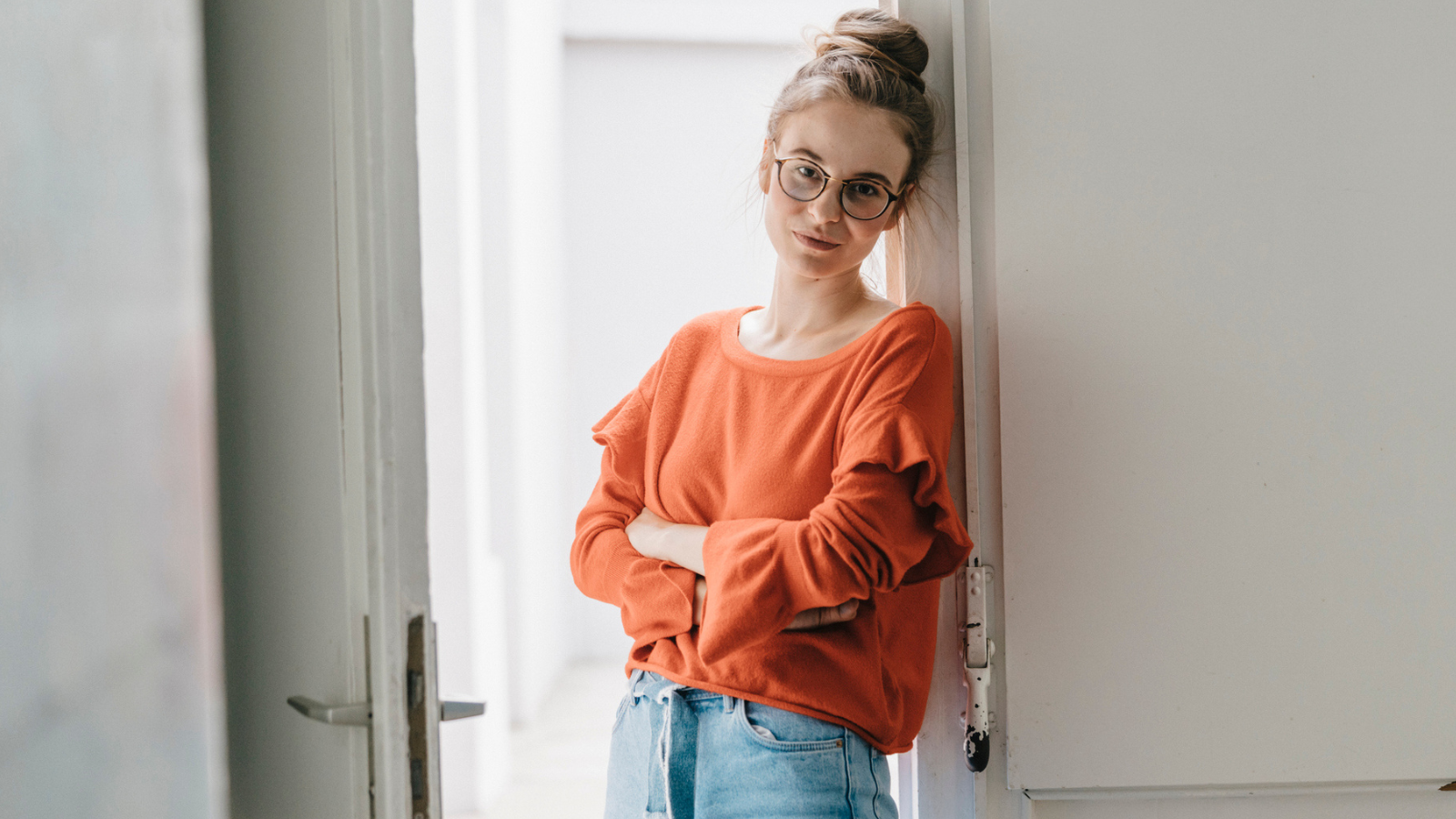 pewna siebie kobieta