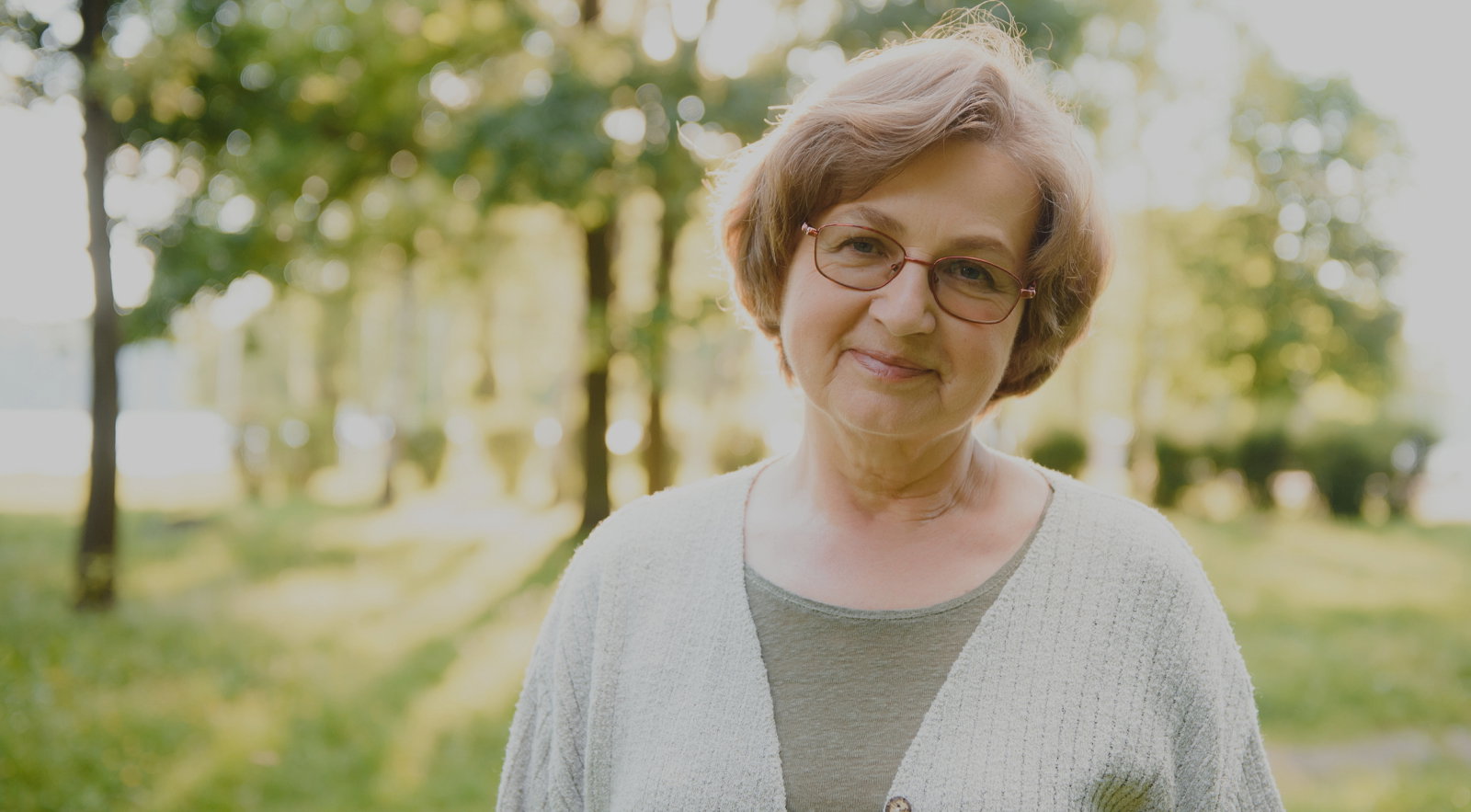 starsza kobieta