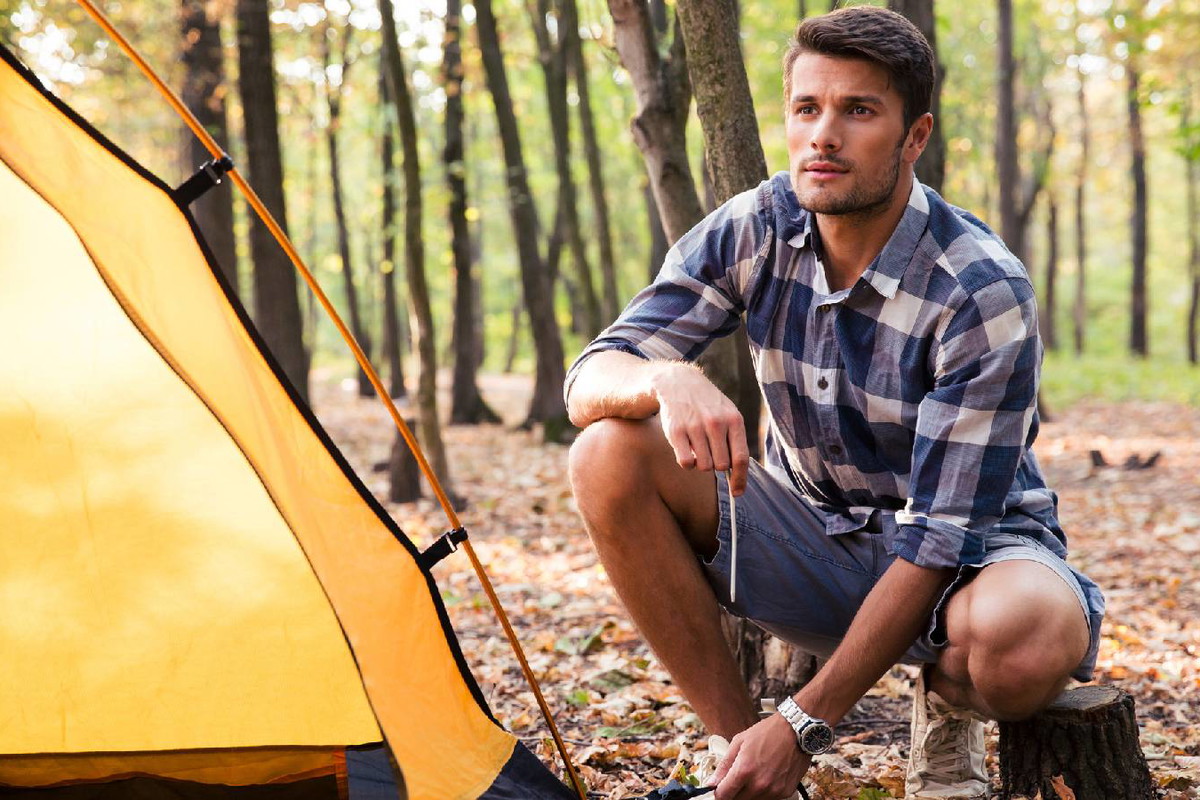 Zabrałem moją dziewczynę na camping ze znajomymi