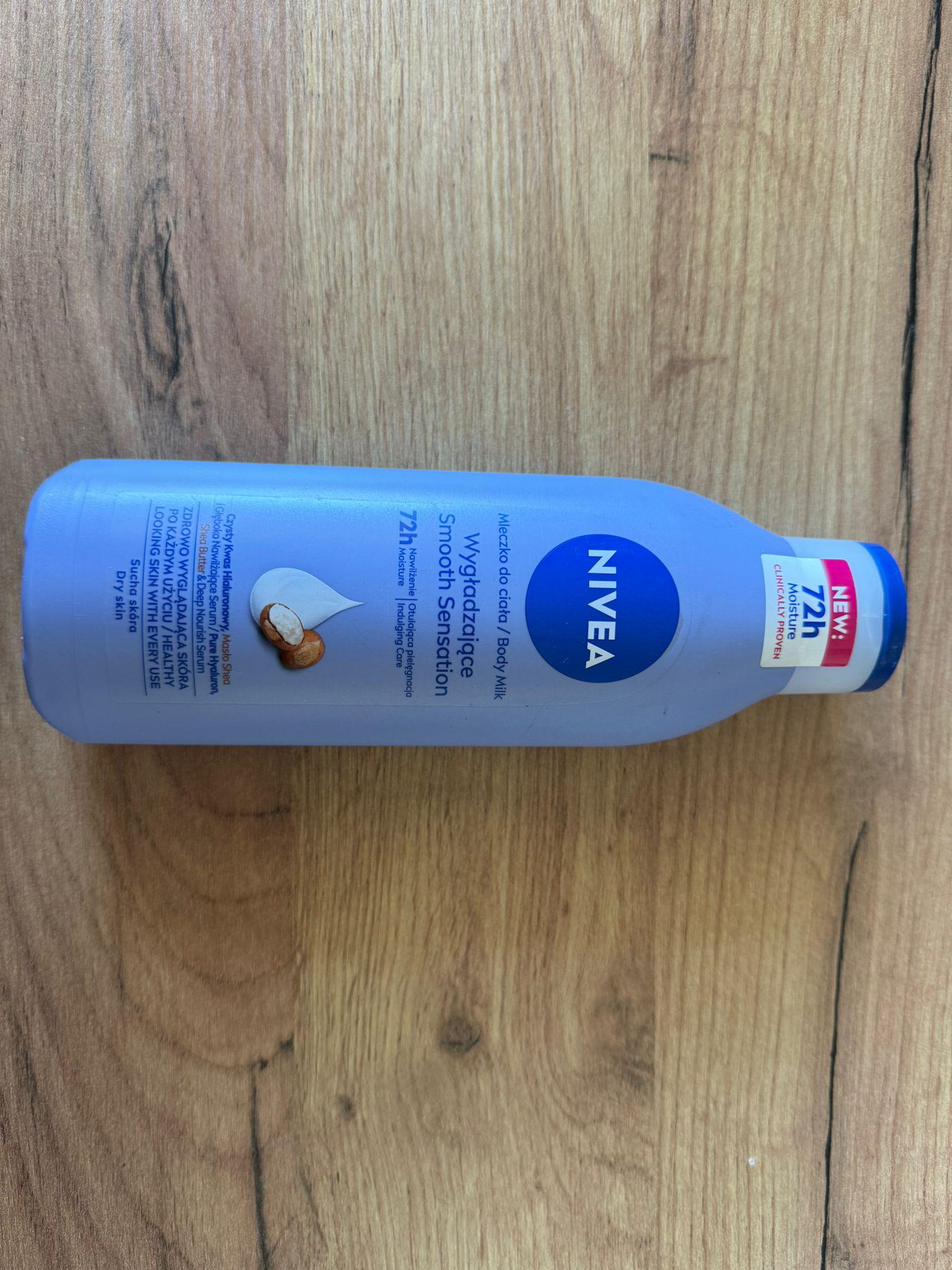 Wygładzające mleczko do ciała - Nivea Smooth Sensation 