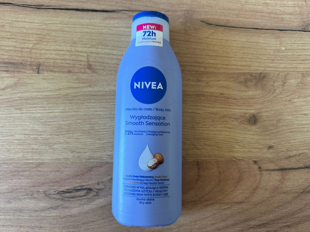 Wygładzające mleczko do ciała - Nivea Smooth Sensation