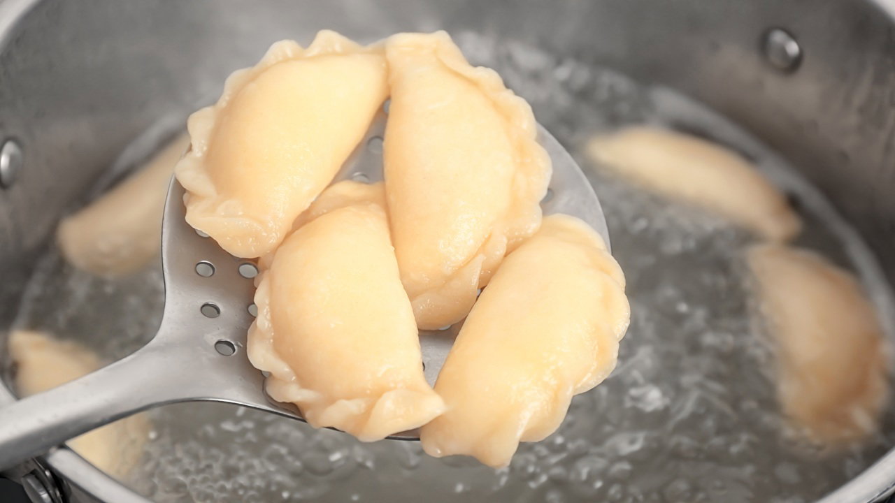 pierogi gotowane