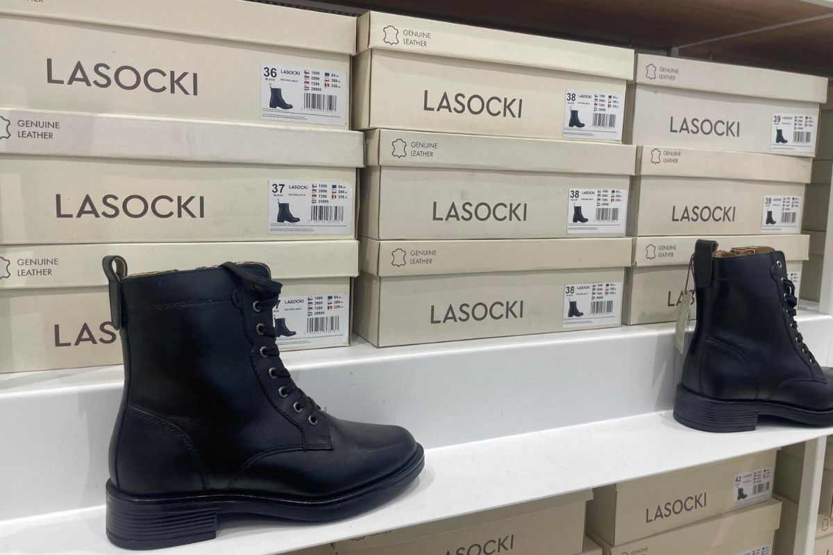 Skórzane półbuty Lasocki z CCC