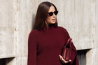 Sweter bordeaux z Reserved
