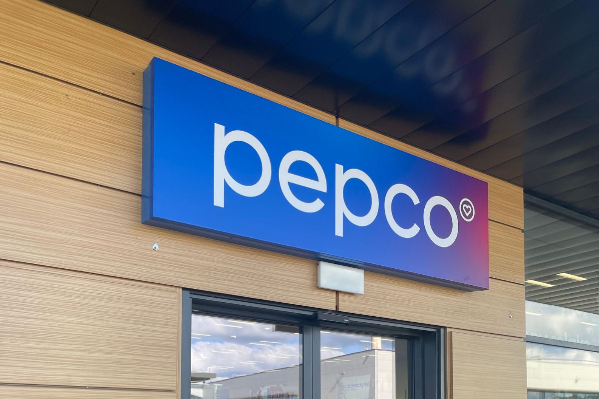 Kurtka w panterkę z Pepco