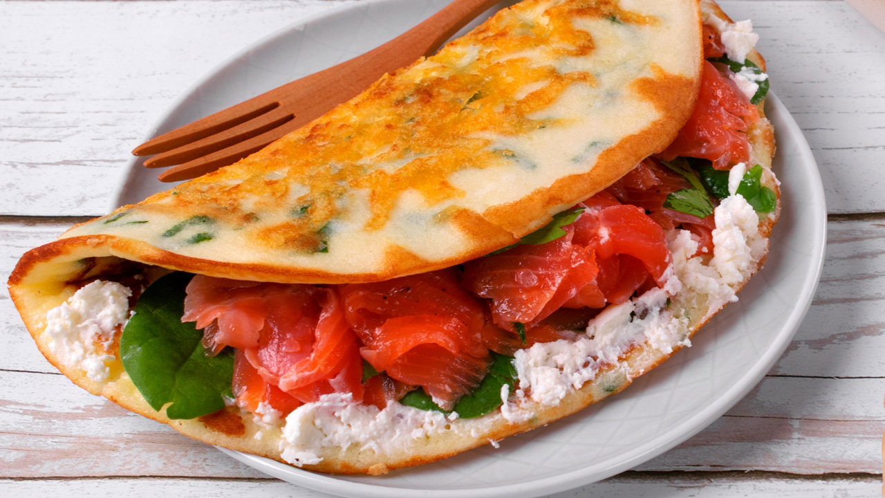 wrap z łososiem