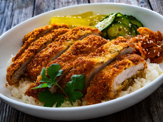 kotlet w panierce chipsowej