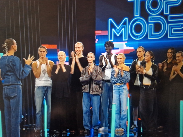 Ryzykowny pokaz 