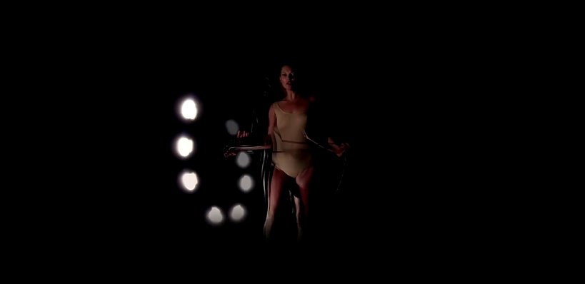 Kate Moss w teledysku Massive Attack