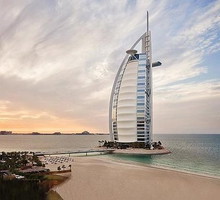 Hotel Burj Al Arab w Dubaju