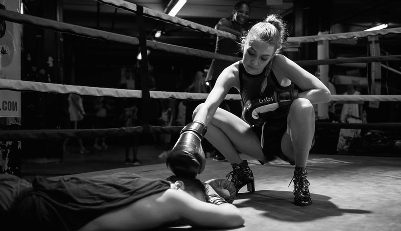 Kolekcja butów Gigi Hadid dla marki Stuart Weitzman