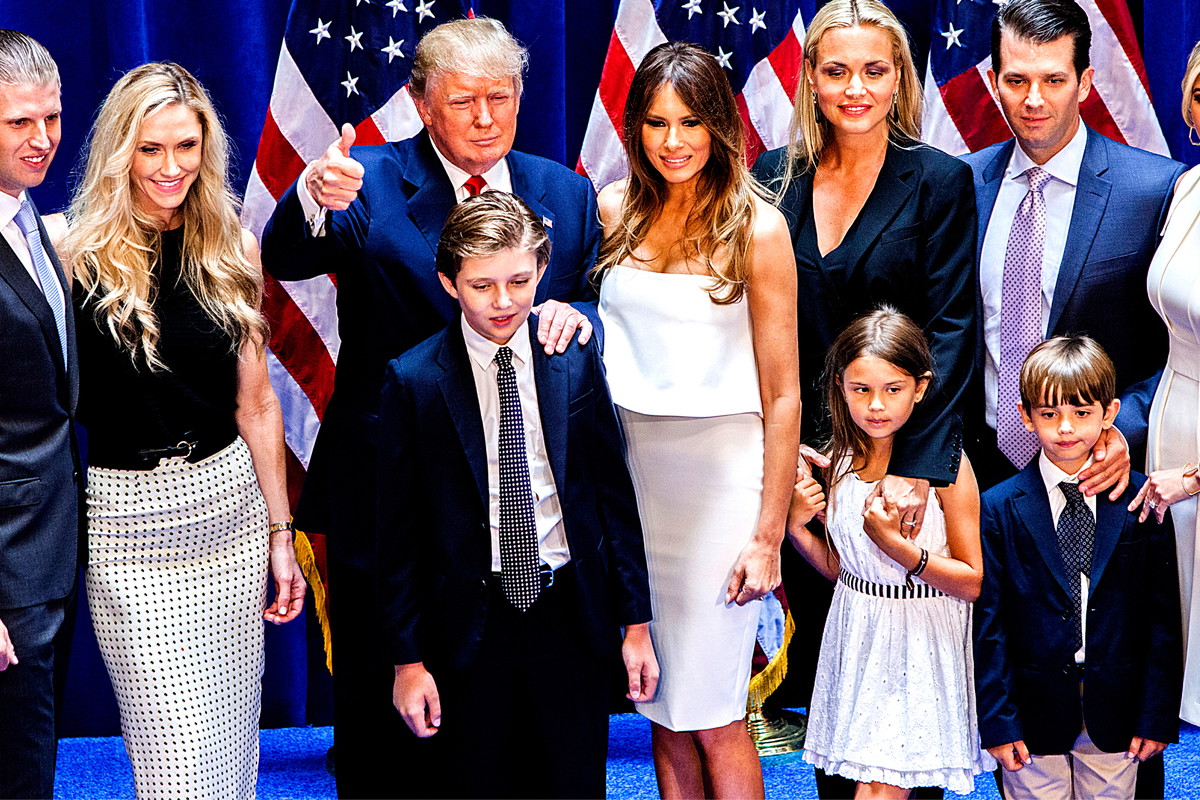 Trumpowie trwonią majątek MT