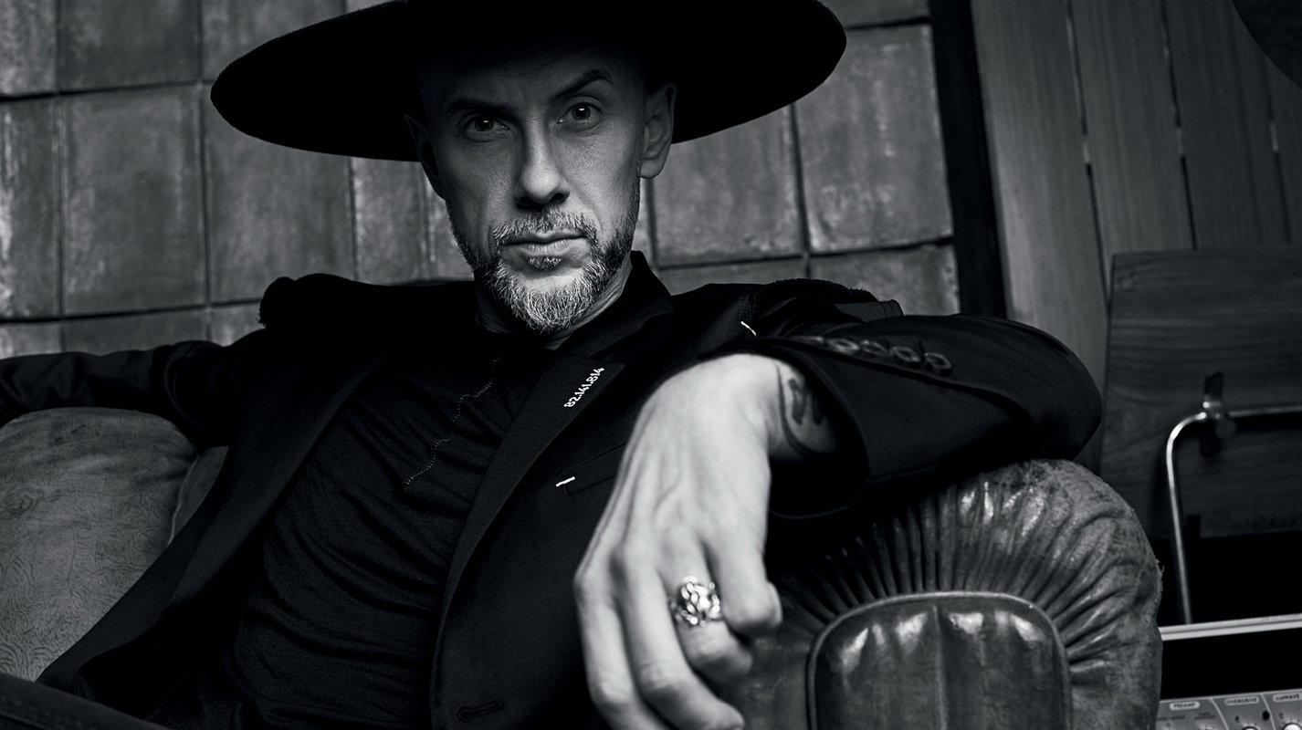 Adam Darski, Nergal, Adam Nergal Darski, VIVA! MODA 1/2017, main topic