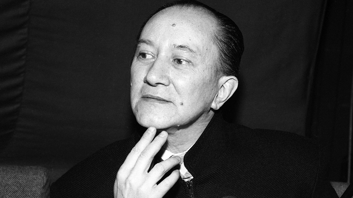 Bernard Hanaoka, main topic