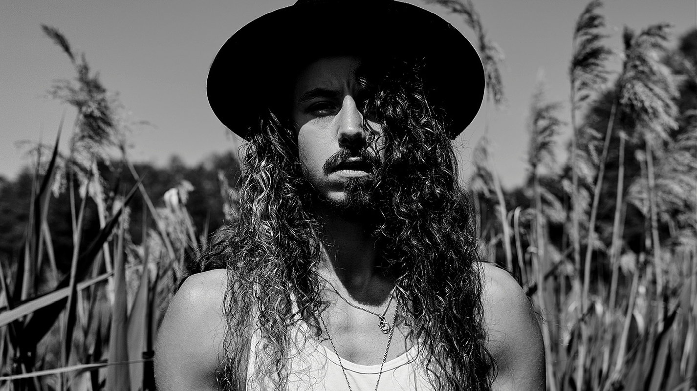 Michał Szpak, VIVA! czerwiec 2017, main topic