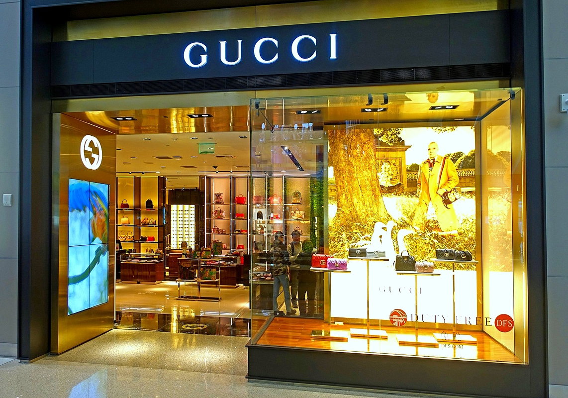 Gucci, futro, jamnik