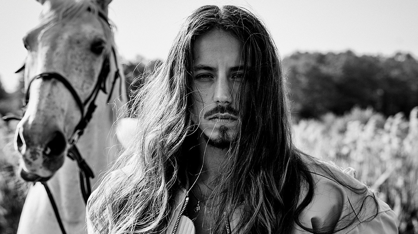 Michał Szpak, VIVA! czerwiec 2017, main topic
