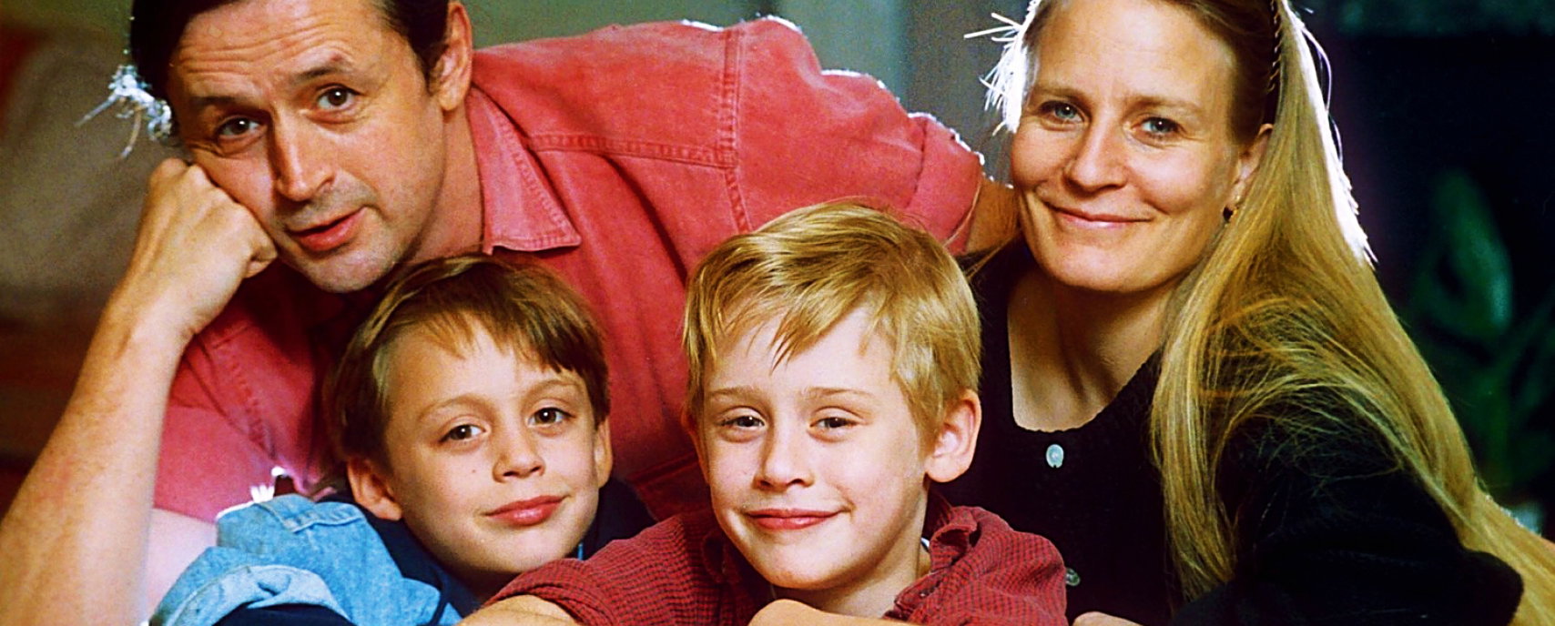 Macaulay Culkin, Kit Culkin, Christopher Culkin, Kevin sam w domu
