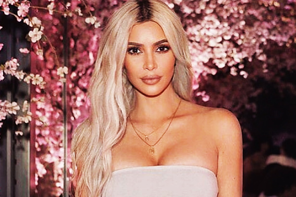 Kim jest surogatka Kim Kardashian, Kim Kardashian po raz koleny została mamą, Kim Kardashian, MT