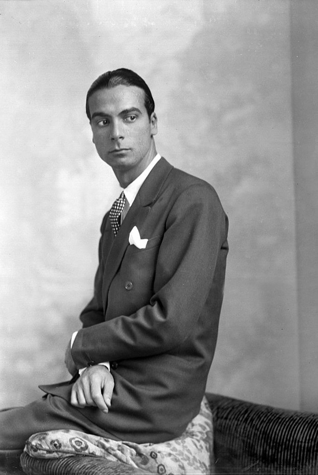 Cristobal Balenciaga (1895-1972), Spanish couturie