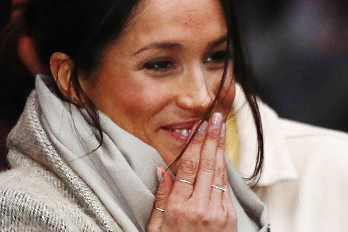 Meghan Markle, biżuteria Meghan markle, co oznacza?
