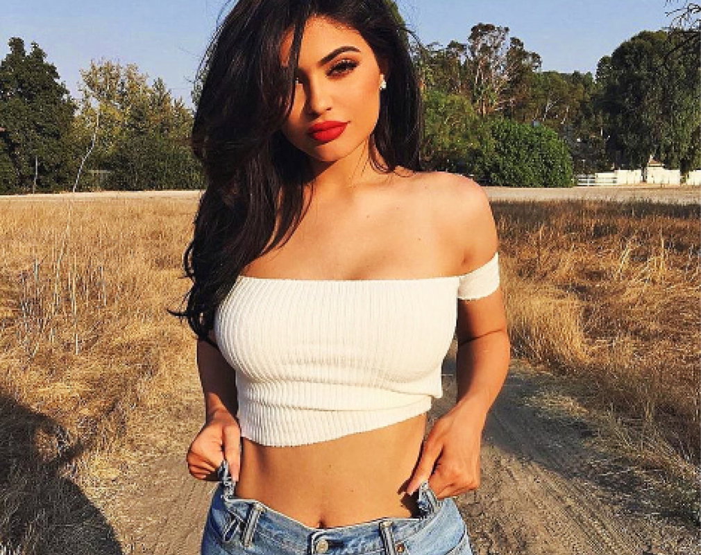 kylie2