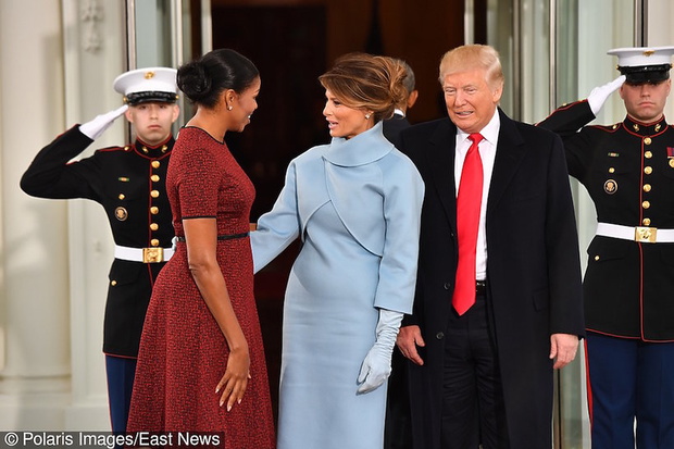 michelle-obama-wita-sie-z-melania-trumpa-406617-GALLERYBIG-1a21df4
