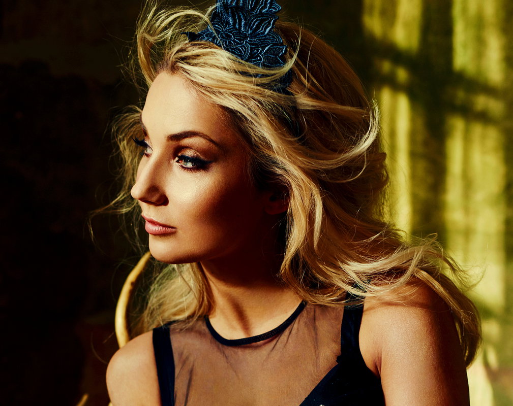 Cleo, VIVA! 27/2015