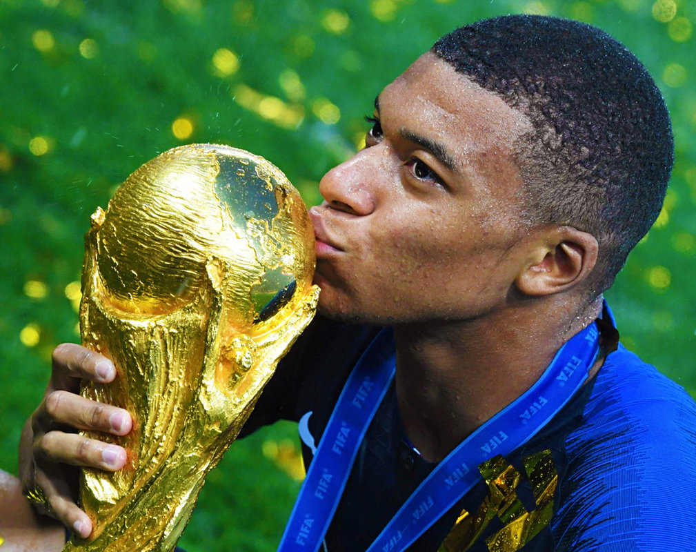 Kylian Mbappé, reprezentant Francji z mundialu, przekazał wszystkie premie na cele charytatywne