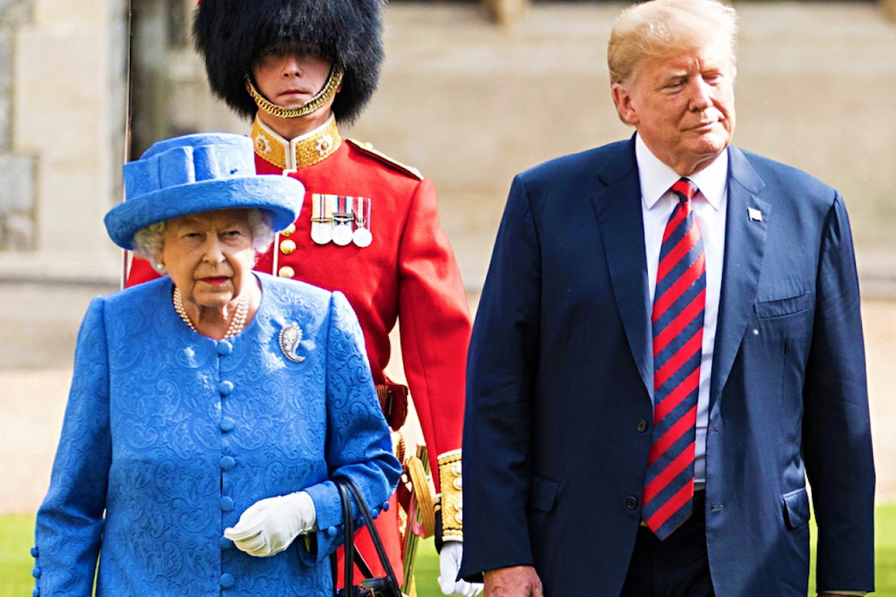królowa Elżbieta II podczas wizyty Donalda Trumpa