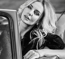 Agnieszka Woźniak-Starak, VIVA! wrzesień 2017, new