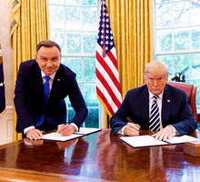 Andrzej Duda, Donald Trump, jamnik słaba jakość