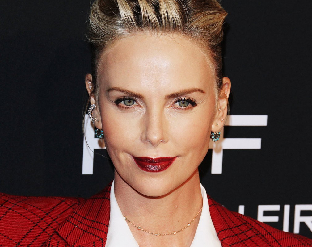 charlize2