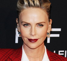 charlize2