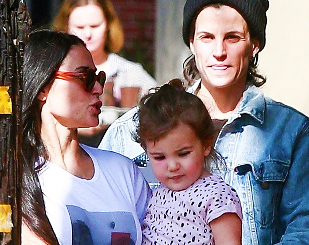 Demi Moore, Masha Mandzuka
