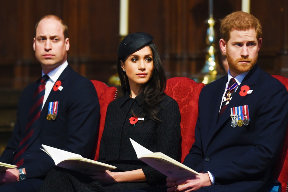 Książę William obraża księżną Meghan przez spór z księciem Harrym
